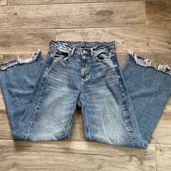❤️ AMERICAN EAGLE SUPER HIGH RISE BAGGY WIDE LEG DENIM JEANS - Picture 1 of 6